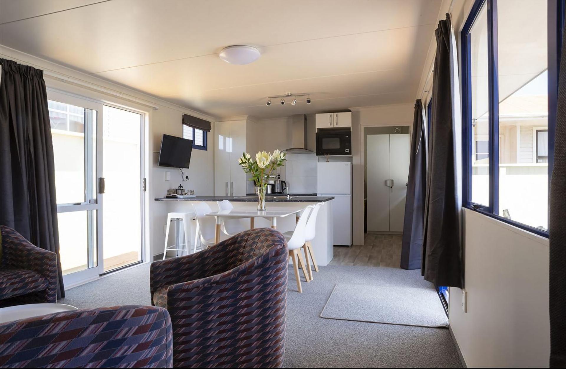 Sunny Ark Apartment New Plymouth Exterior photo